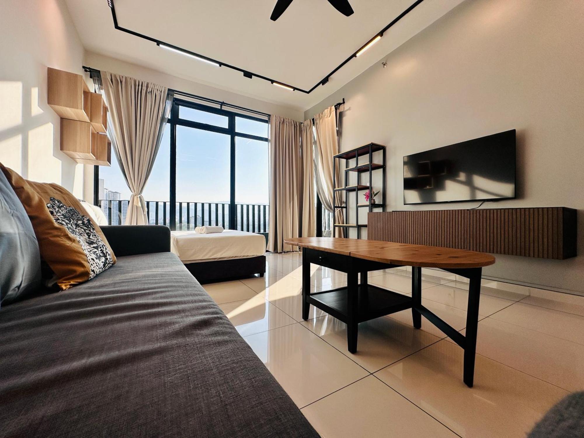 New Georgetown Instagramable 2Br Homestay For 10Pax 无敌美景两房民宿 Beacon Executive Suite Exterior photo