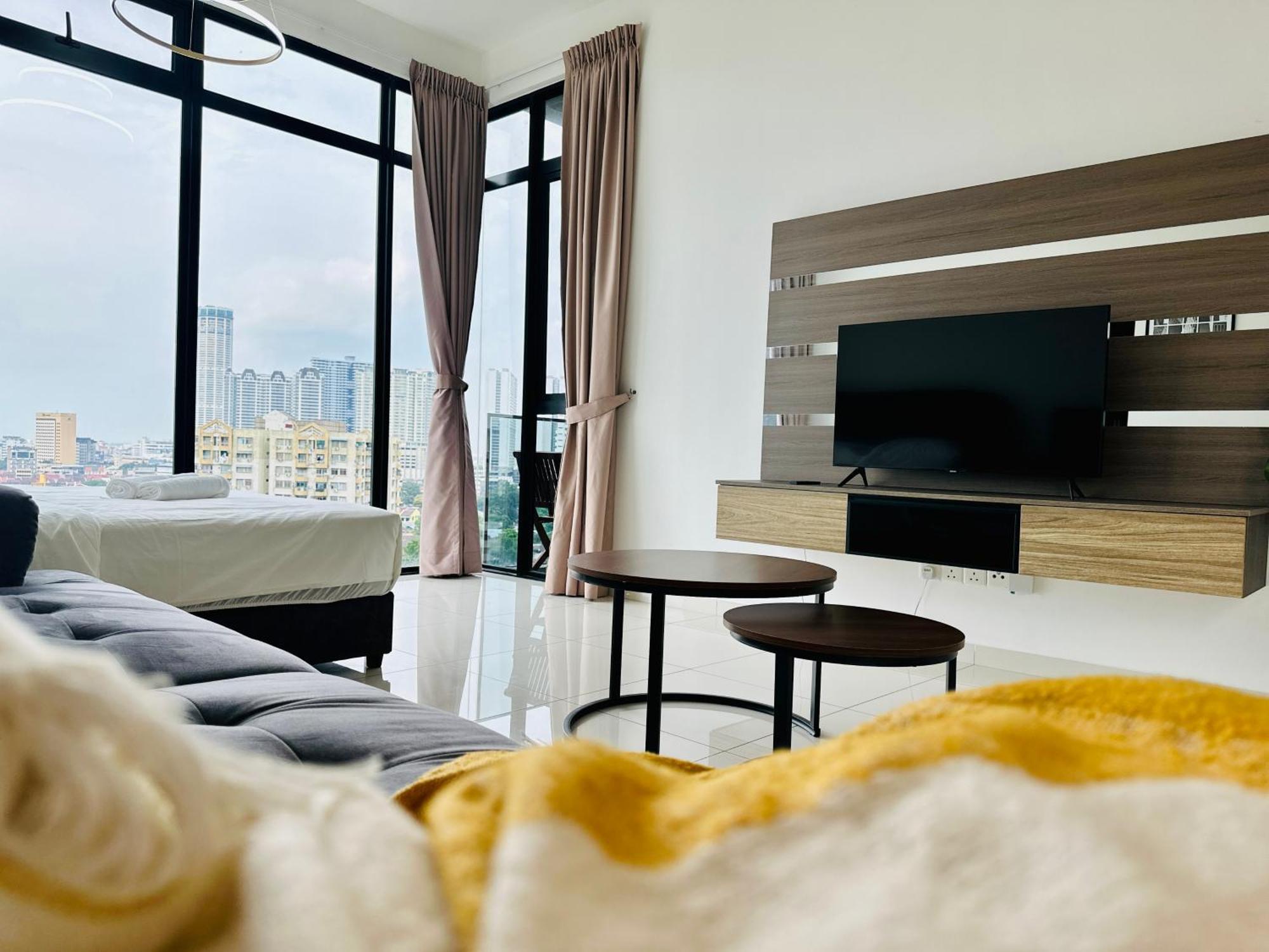 New Georgetown Instagramable 2Br Homestay For 10Pax 无敌美景两房民宿 Beacon Executive Suite Exterior photo